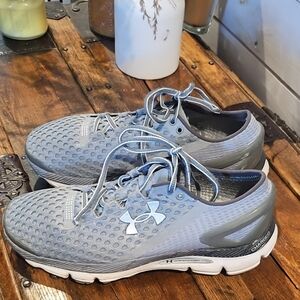 Under Armour Men's Athletic Gray Shoes